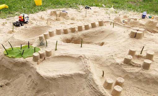La vie construit sur un château de sable?